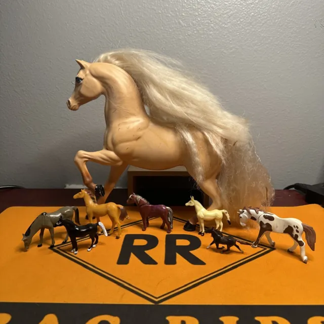 8 Toy Horse Lot