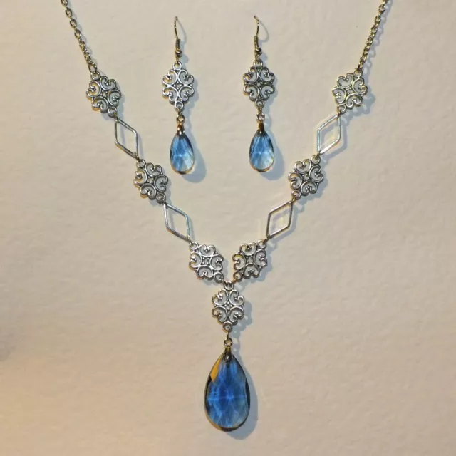 Lacy Filigree Victorian Style Lt Blue Glass Dark Silver Pl Necklace Earrings Set