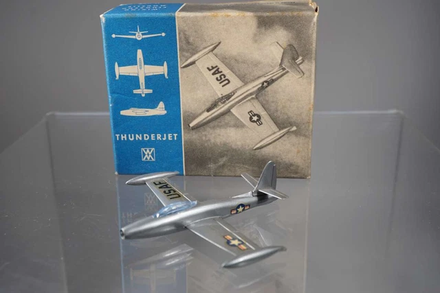 Wiking Flugzeug Silberling - Republic F 84-G Thunderjet in Box 1:200