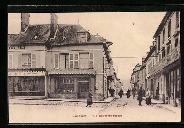 CPA Liancourt, Rue Roger-du-Plessis