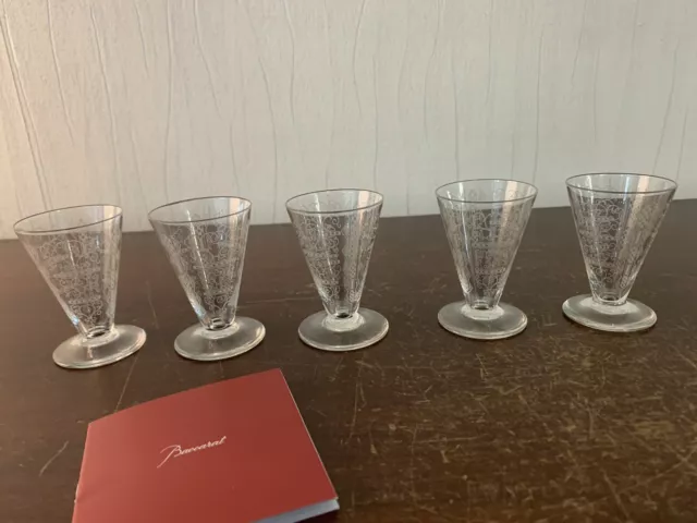 Lot 5 verres à saké cristal de Baccarat (prix pour le lot de 5)