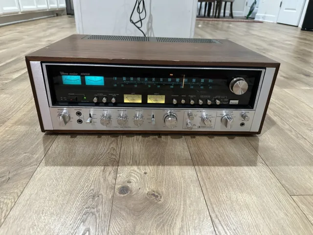 Vintage Sansui 9090DB Stereo Receiver Dolby System with pair of AS-100 speakers