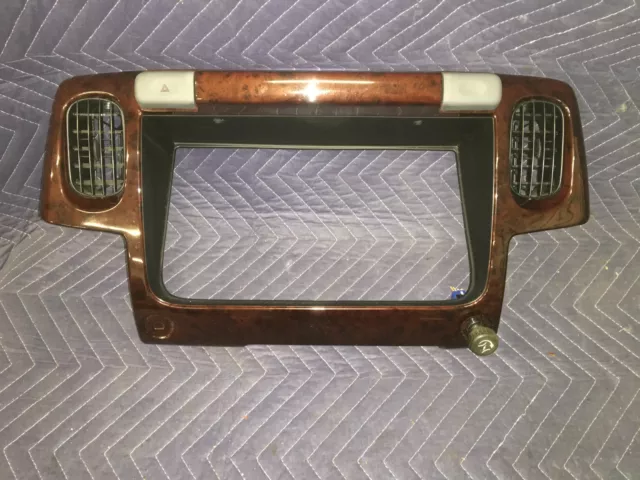 2005 2006 2007 Nissan UD Original 1200 1300 1400 Speedometer Gauge Cluster Bezel
