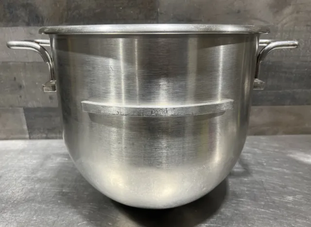 Genuine Hobart D30. 30 Qt Stainless Steel Mixing Bowl For D300 30 Qt Dough Mixer