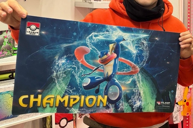 Pokémon TCG Mega Swampert EX Playmat Tappetino M Premium Collection Pokémon TCG Mega Swampert EX Playmat Tappetino M Premium Collection