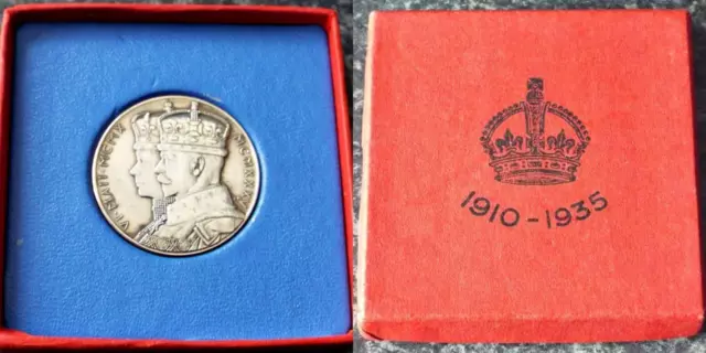 King George V & Queen Mary Silver Jubilee 1935 Boxed Royal Mint Silver Medal