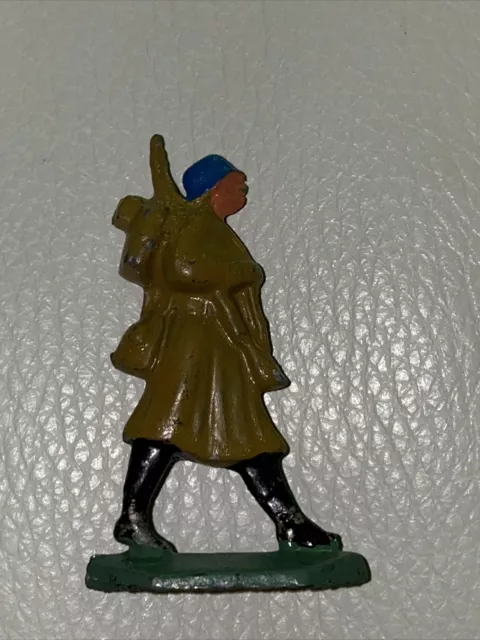 alte Spielfigur Zinnfigur Soldat schwer Blei ? 5,5 cm