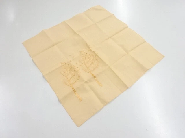 6574899: Japanese Kimono / Vintage  Unused Handkerchief / Embroidery / Trees
