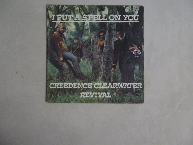 Creedence Clerwater Revival - French Sp 45T Vinyle Biem - I Put  Spell On You