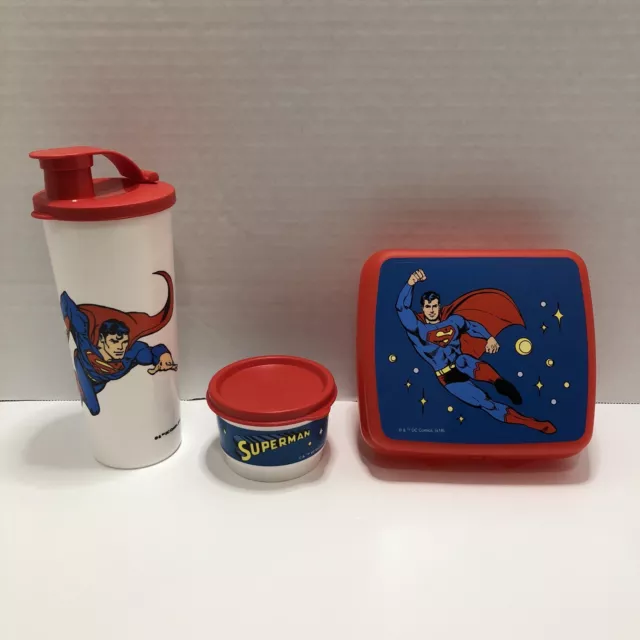 https://www.picclickimg.com/3dYAAOSwZN5lXDd7/Tupperware-Superman-4pc-Lunch-Set-Sandwich-Keeper-Snack.webp