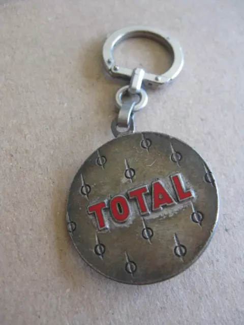 Porte Cle Publicitaire Metal Augis   " Total "   Pince A Billet