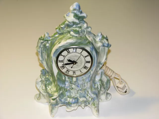 Vintage Lanshire Electric Mantel Clock