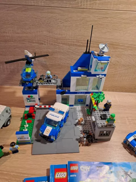 LEGO CITY Polizei Station (60316)