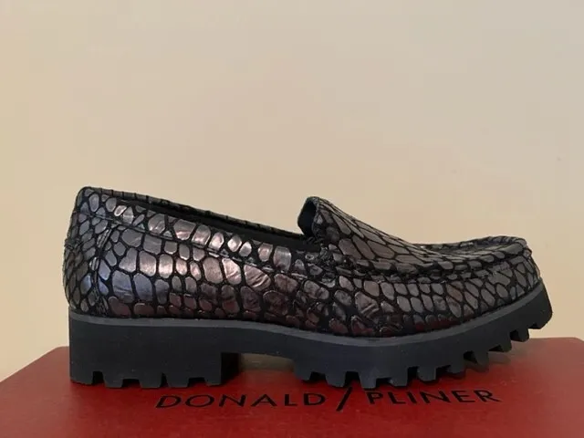 Donald J Pliner Rio2 A7  Croc Inspired Leather Moccasins/Loafers Lug Sole Sz  6
