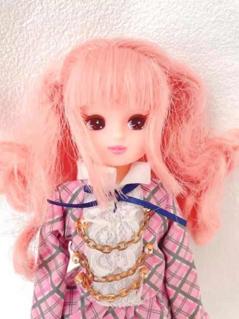 Takara Tomy  Licca-chan Doll Girl Figure Goods Pretty heroine pink twin tails