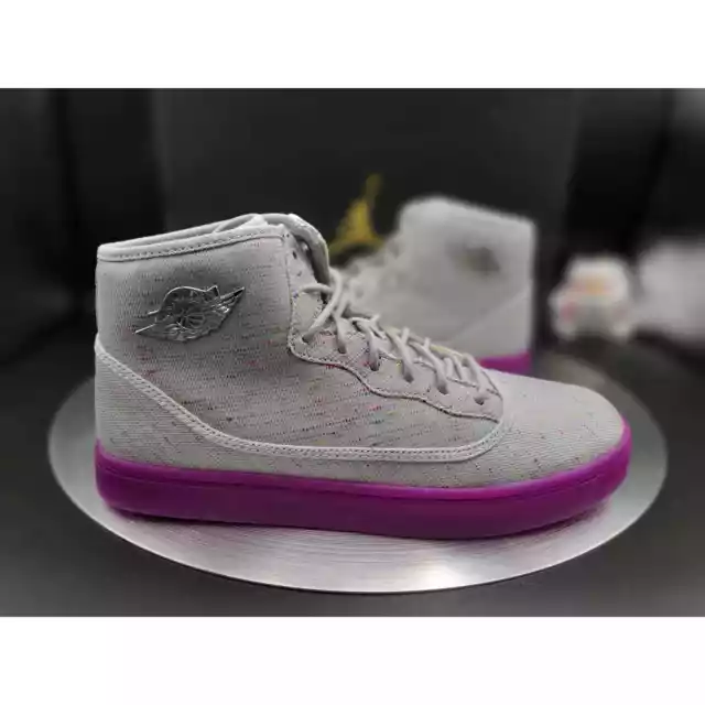 Nike Air Jordan Jasmine GG 9Y "Wolf Grey" Women's Size 10.5 768927-008