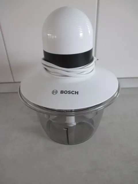 Bosch Universal-Zerkleinerer MMR08A1 Neuwertig 0,8 L Becher ohne weiteresZubehör