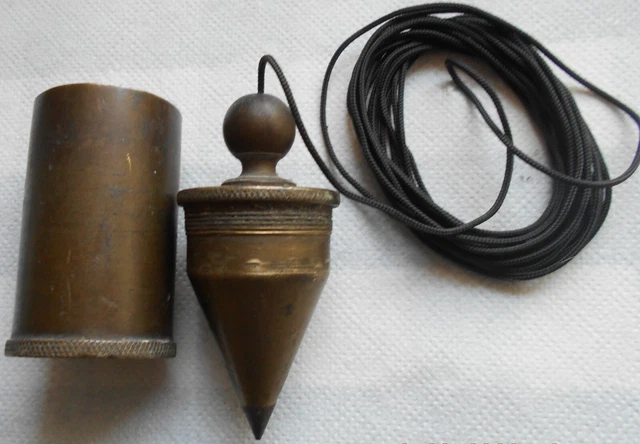Ancienne Toupie pour fil à plomb