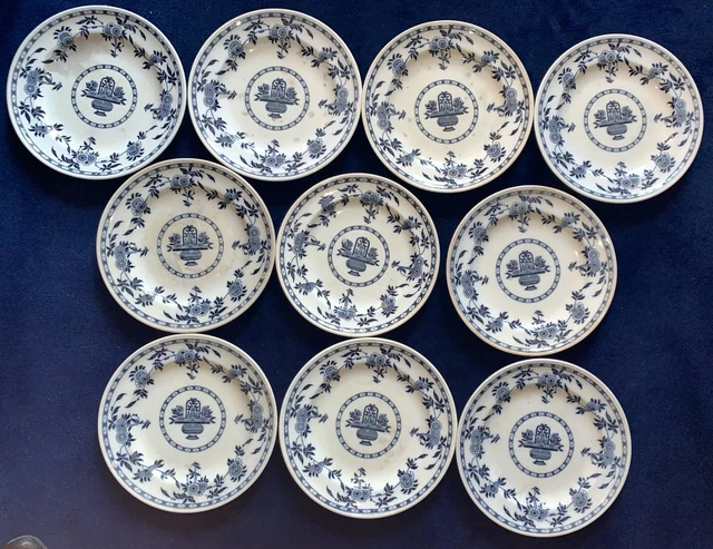 Lot De 28 Assiettes Minton Delft