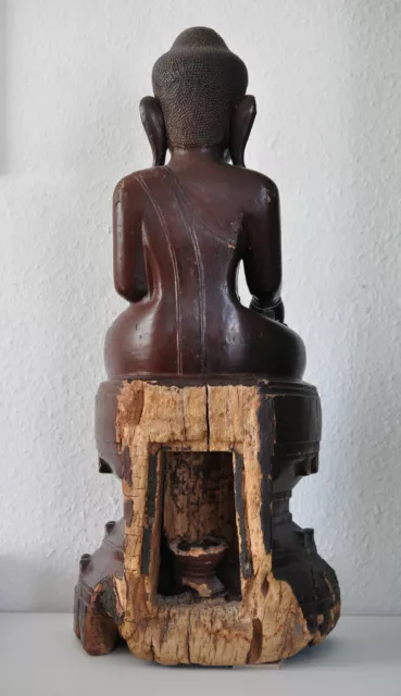 Large Burmese Buddha, lacquered wood, Ava, Shan (Burma), 17th-18thC, Asian art 3