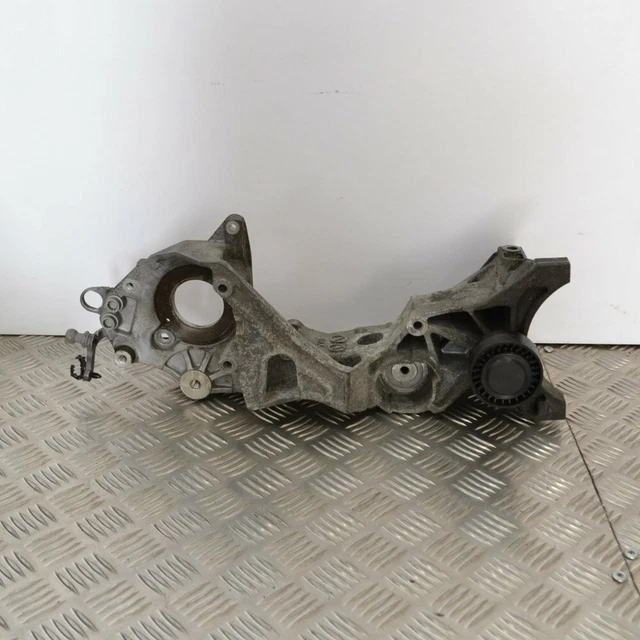 Support d'alternateur diesel et de pompe à essence AUDI A6 C7 2.0 03L903143R