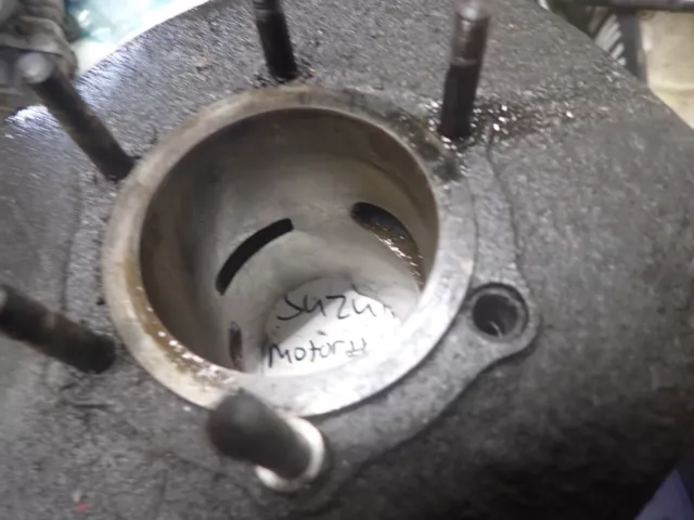 SUZUKI TS250 TS 250  1972 ?  Cylinder Jug Barrel