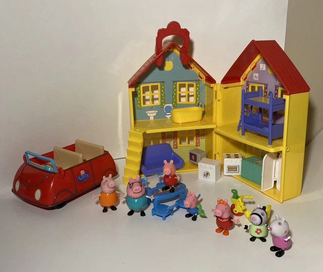 PEPPA PIG'S DELUXE Folding House Playset + Furniture & Characters And