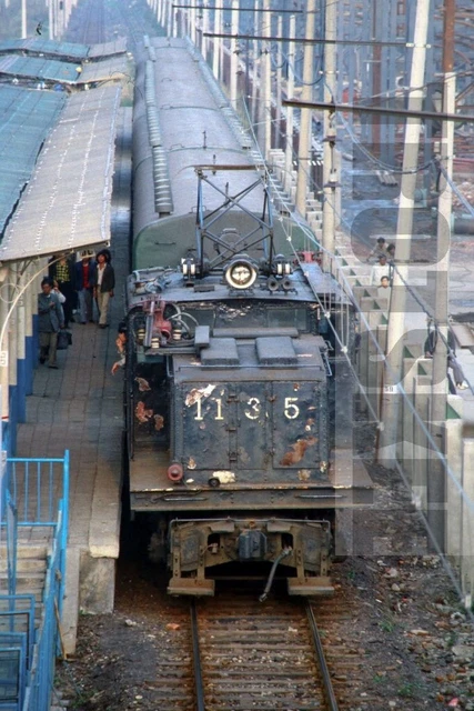 35mm Slide CR China Chinese Railways Electric Loco 1135 Fushun 1990 Original