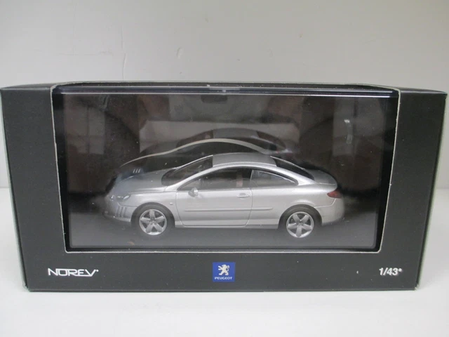 Peugeot 203 Paris Le Cap Paris Norev 1/43 - Collection