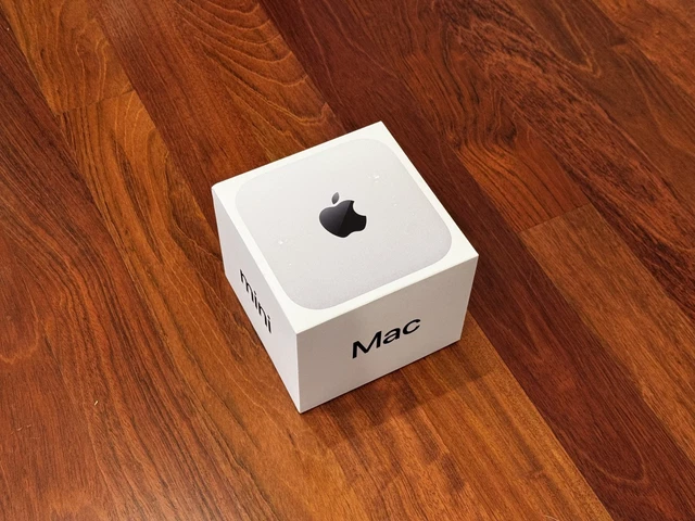 APPLE MAC MINI M4 Chip 16GB RAM 256GB SSD Silver W/ ORIGINAL
