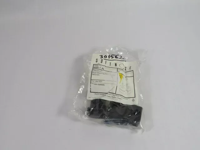 Softnoze BMS-1-30 Block Sensor Mounting for 30mm Controls w/ Fasteners  NWB