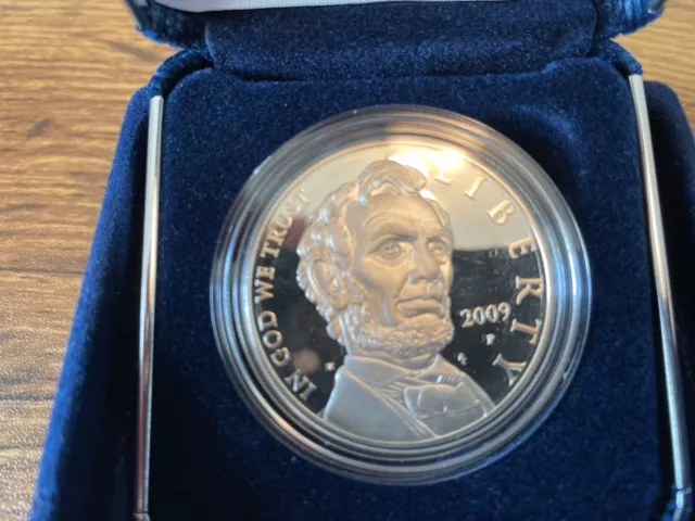 2009 P Abraham Lincoln Proof Commemorative Silver Dollar Coin w/Box & COA