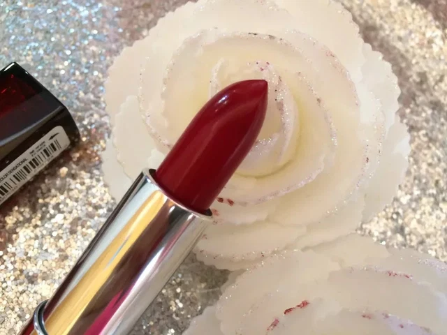 Rouge à Lèvres Liquide Maybelline Color Elixir - Teinte 505 Signature Scarlet - Neuf