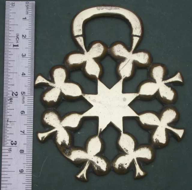 Cast Horse Brass: 8 Clubs Round Star, Free P&P, trefoil shamrock