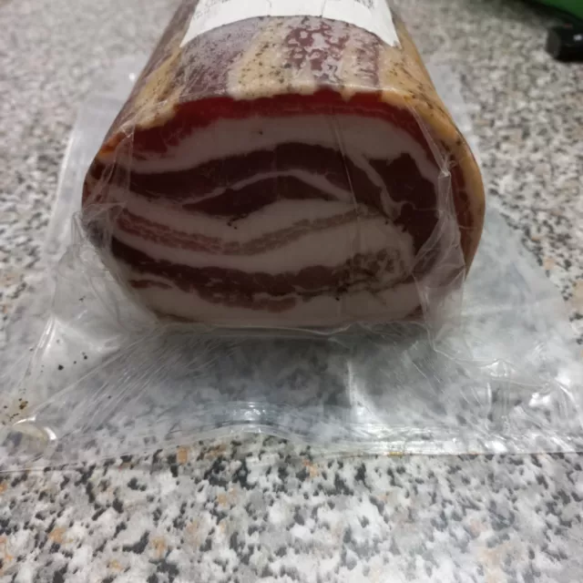 pancetta arrotolata (prodotto artigianale toscano)  trancio 2Kg