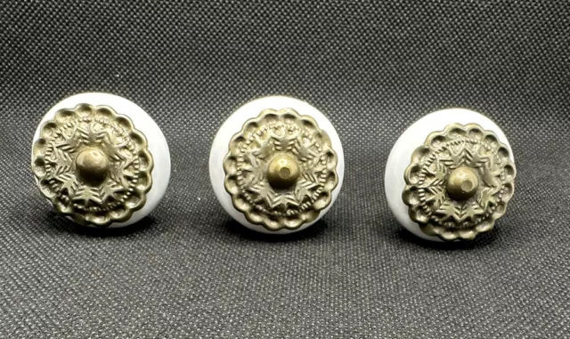Lot 3 Vintage Victorian White Porcelain Metal Cabinet Door Drawer Pulls Handles