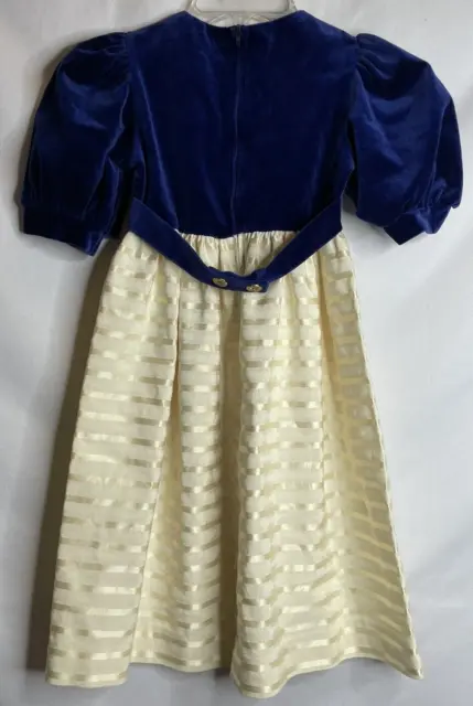 Girl's Size 6 Vintage Dress  Ruth of Carolina Blue Cream