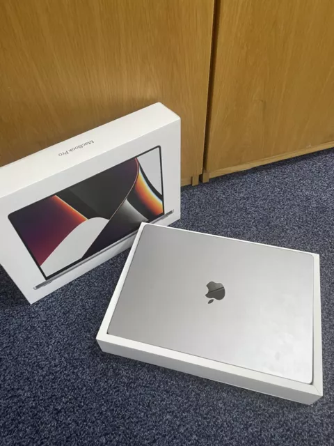 Apple MacBook Pro 16" A2485 - 32 GB RAM, CPU/24C Riparazioni e riparazioni