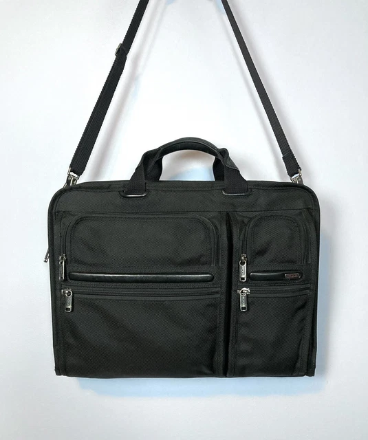 Tumi Alpha 3 Laptop Brief Messenger Ballistic Nylon Black Compact Large Screen