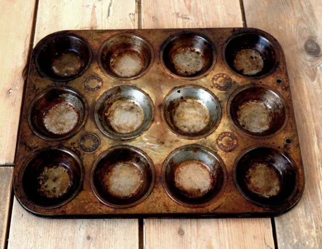 Vintage Shabby Seamless Hygienic Metal Baking Tin Bun Tray Cupcake Muffin #1