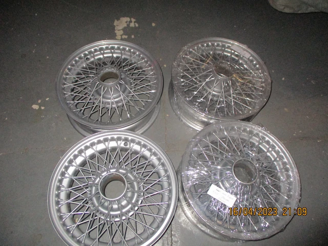 Silver Wire Rims JAGUAR MK2 S-TYPE Series 1 E-type rebuilt curly hub silver wire wheels ...