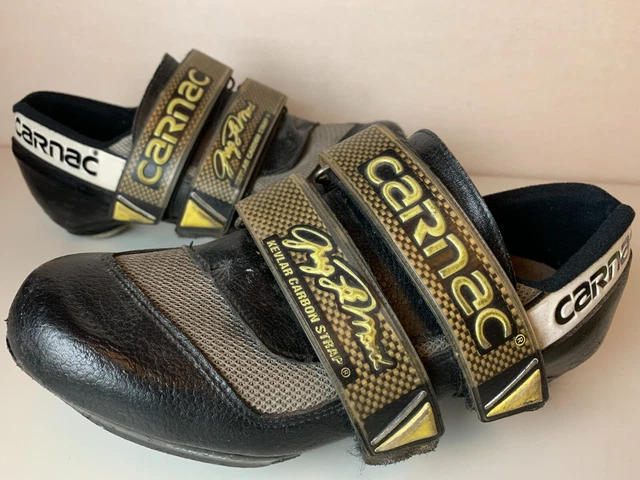 Chaussures de cycliste vintage des années 1950 - Carnac - 40 - Label Emmaüs Chaussures de cycliste vintage des années 1950 - Carnac - 40 - Label Emmaüs