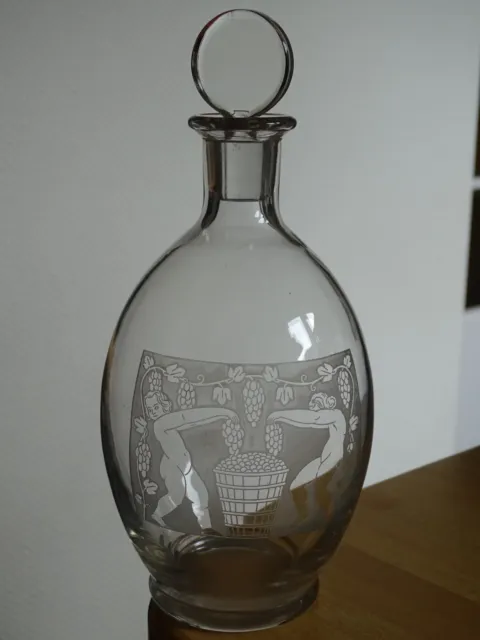 Baccarat Une Ancienne Carafe A Vin En Cristal Epoque 1925 Decor Degage A L'acide