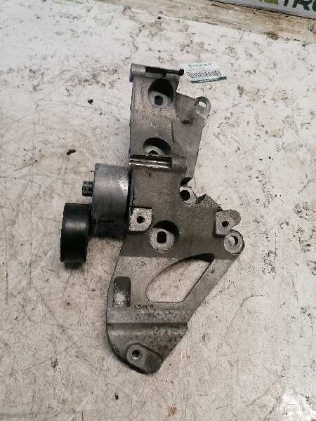 8200048486 Support D´alternateur / 972719 Pour Renault Kangoo F/Kc0 1.5 Dci Di