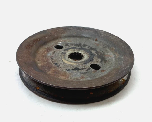 JOHN DEERE 345 Mower Deck Pulley M131814 £18.37 PicClick UK