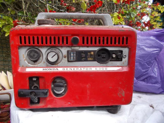 Old Honda Petrol Portable Generator E300 - Not Tested Spares Or Repairs