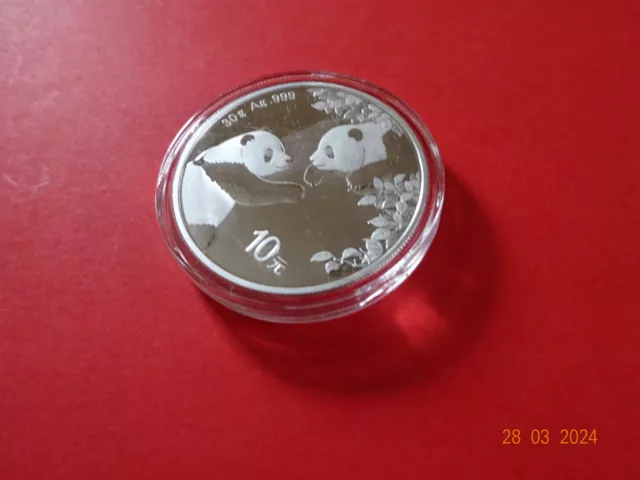 10 yuan China , Panda Silbermünze 2023, in Kapsel, 30 gamm ,999 Silber