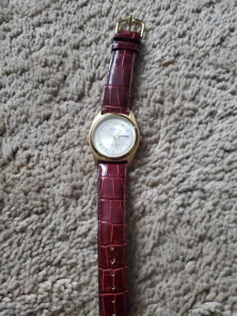 Vintage/Silver And Gold Plated Men’s Watch/Armitron Day&Date Brown Leather Band