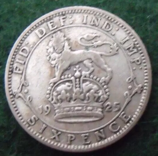 1925 GEORGE V SILVER SIXPENCE  ( 50% Silver )  British 6d Coin.   602