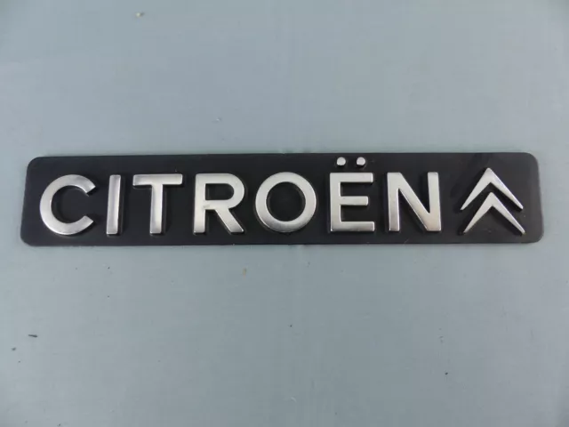 Emblème De Lettres 3D Pour Citroen Logo Voiture Arrière Coffre Badge Plaque  Signalétique Pour Citroen C1 C2 C3 C4 C5 Picasso229y Du 20,57 €